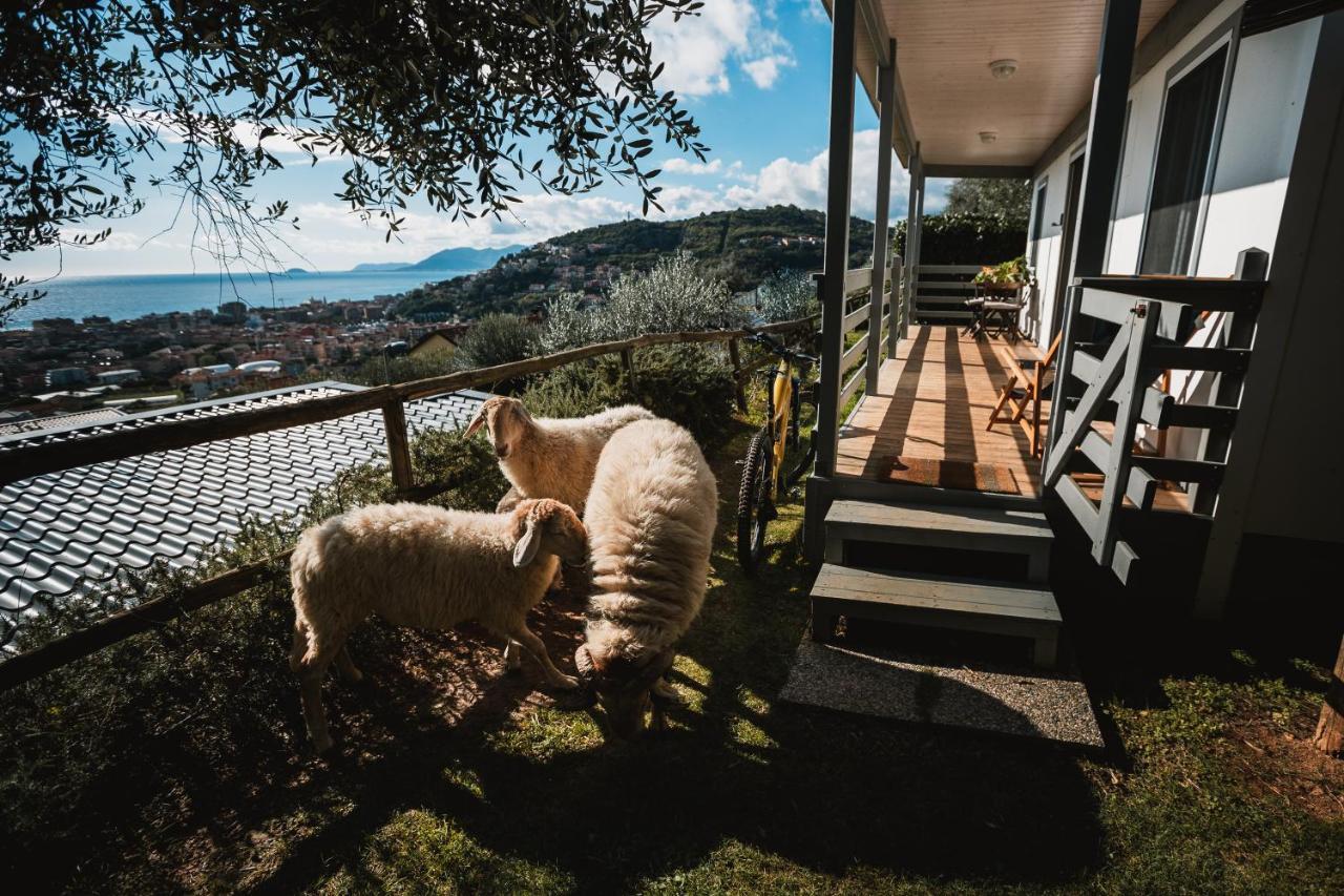 Agriturismo Rose Di Pietra Pietra Ligure Exterior foto